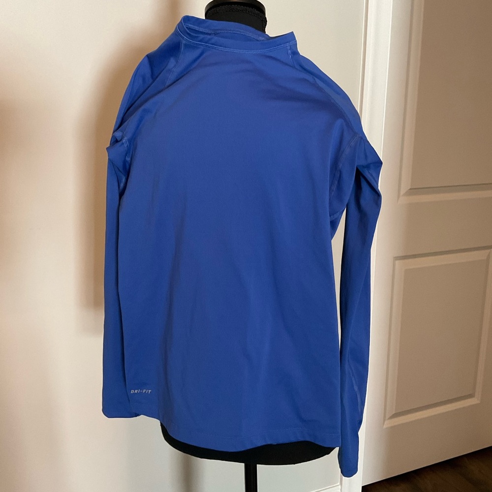 Nike compression long sleeve top Size Small